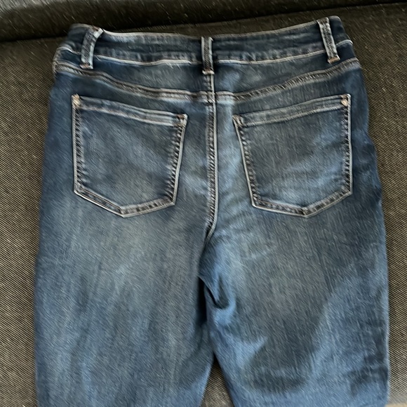 These are brand new, never worn Maurice’s Blue jeans. - Picture 4 of 5
